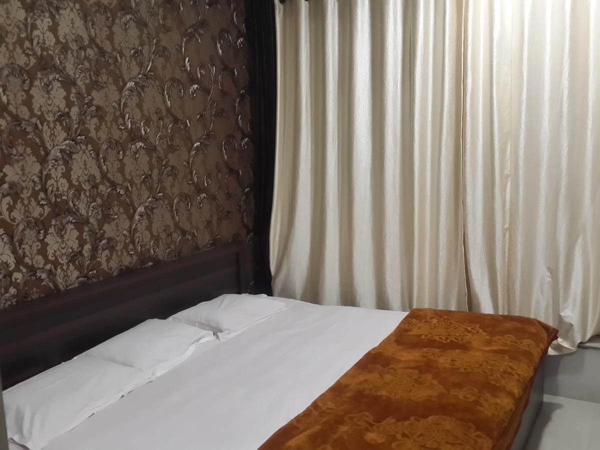 Hotel Holiday Era Opposite Railway Station ออรังกาบัด ภายนอก รูปภาพ